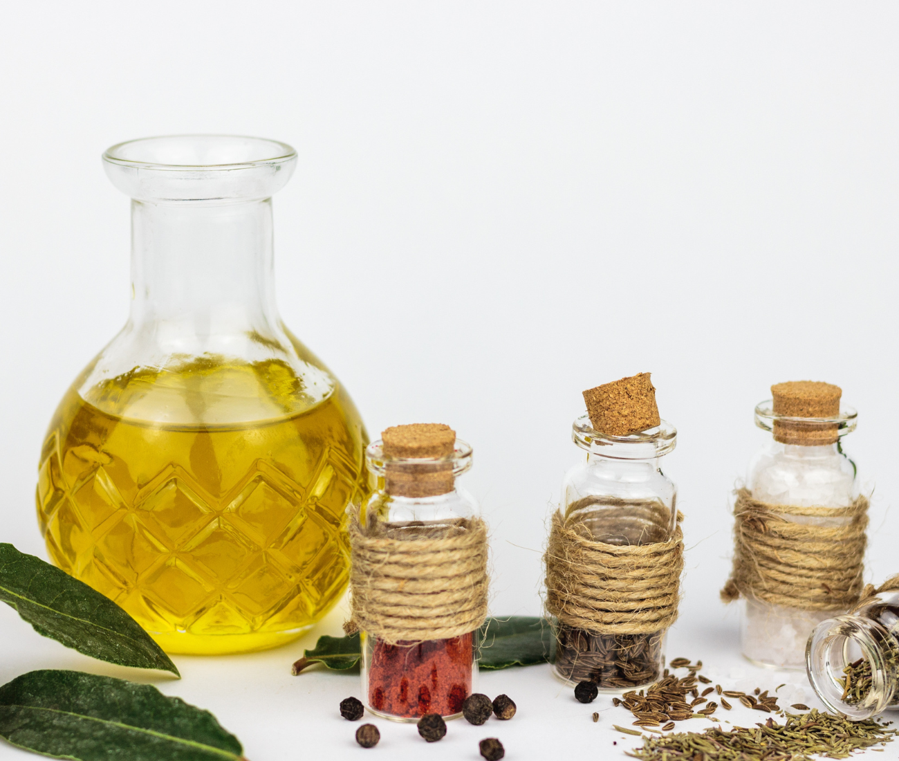 5 Powerful Natural Ingredients in Desi Locks Hair Oil (And Why They Work)